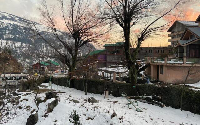 Solang Valley Resort