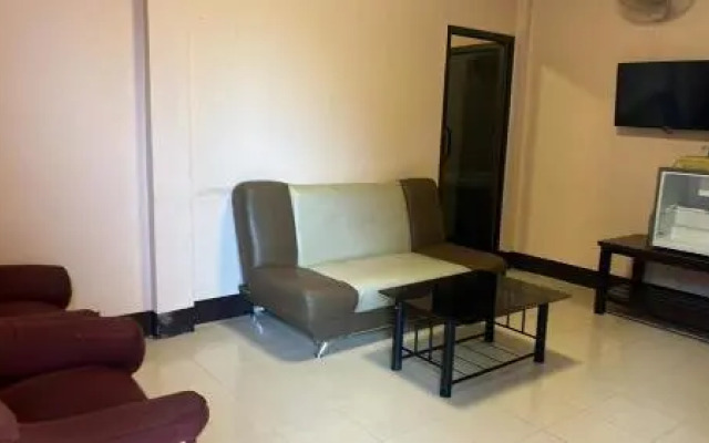 โพธิ์ทองริมทุ่ง