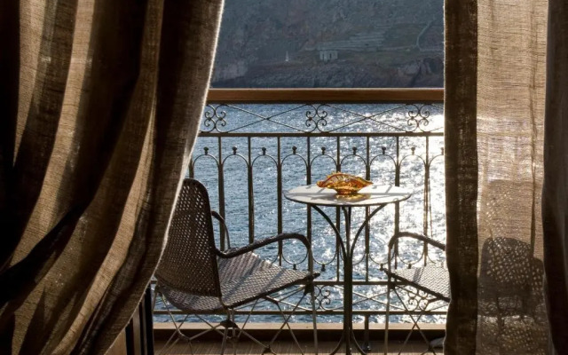 Kyrimai Hotel