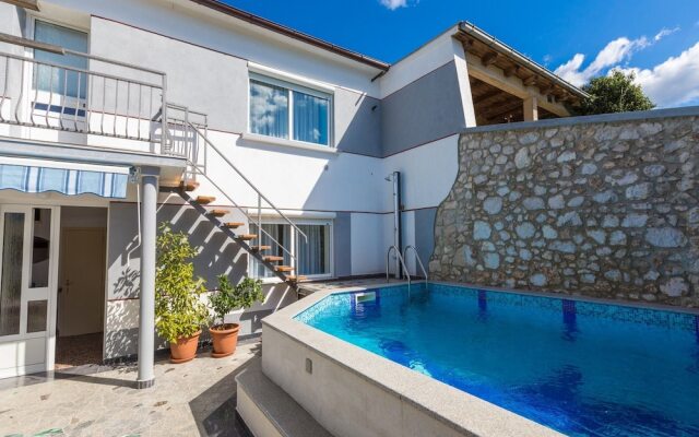 House DELFIN