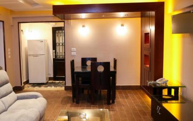 Tohfa Luxury Apartment