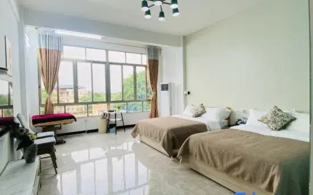 Qingyuan Nanxi Hot Spring Homestay