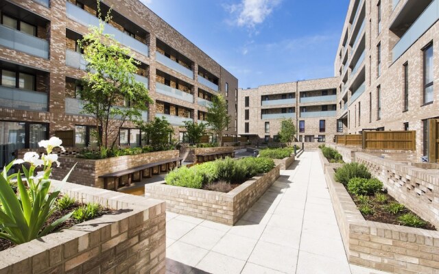 Modern 1Br Flat Near Canary Wharf