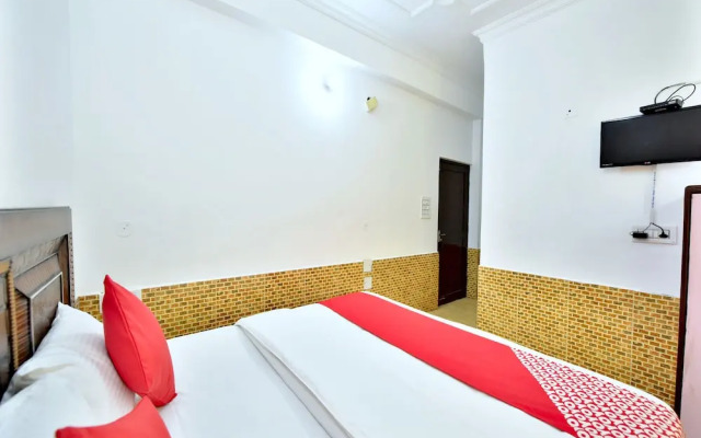 OYO 12443 Hotel Snowretreat