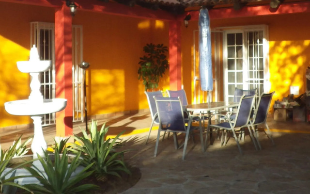 Central Bed & Breakfast