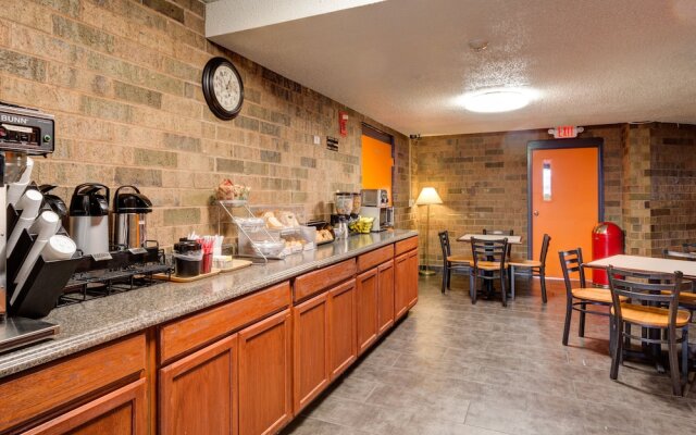 Travelodge Cleveland Willoughby