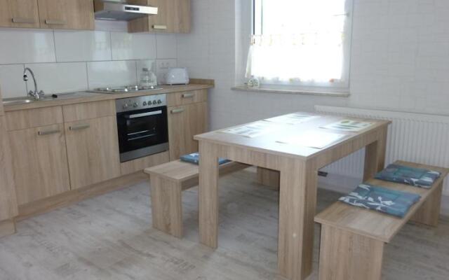 Fuchs-Dobry 5 Apartments 40qm-60qm