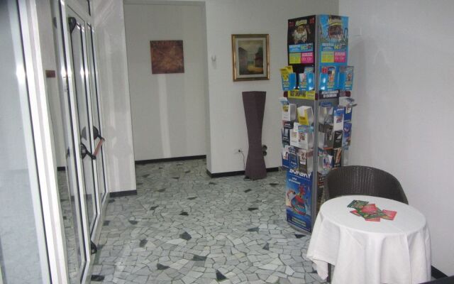 Corno dÓro to Luna Hotel (Luna Hotel)