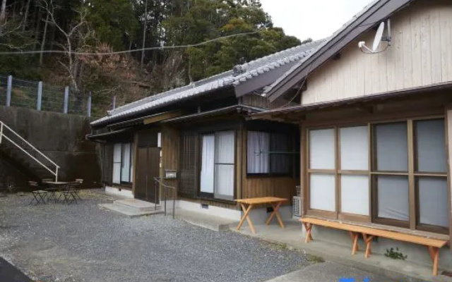 Japanese house for touring