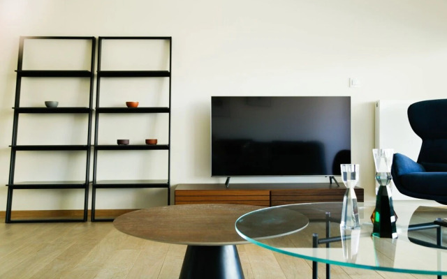 Voula Lofts