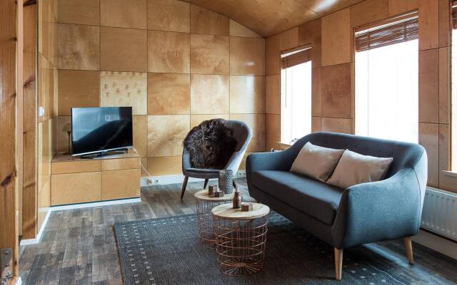 Acco Apartments