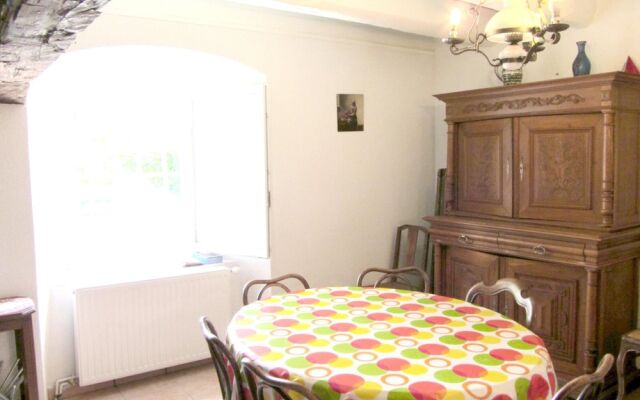 House With 4 Bedrooms in Saint-andré-en-vivarais, With Furnished Garde