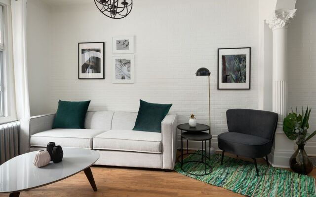Architectural 4BR in Plateau by Sonder