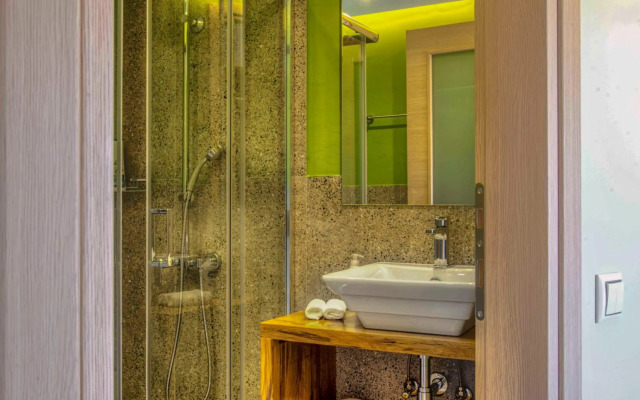 Tessera Villas Collection