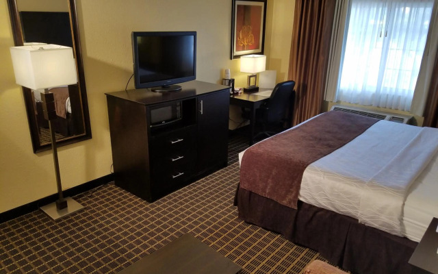 Quality Inn & Suites Morgantown - University Area