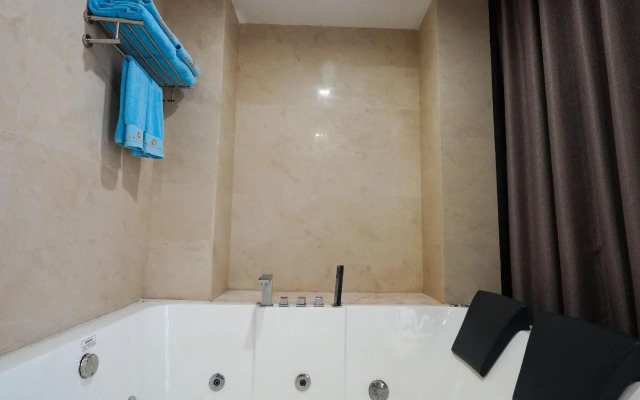 Zhongmao International Hotel