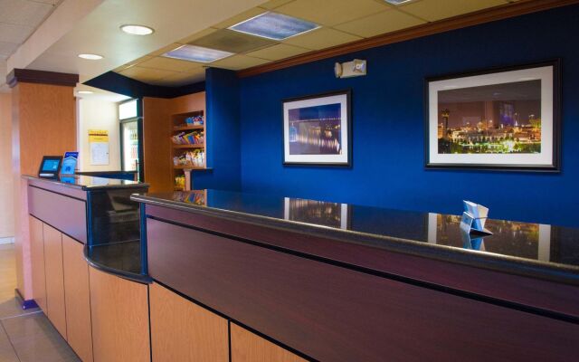 Fairfield Inn & Suites by Marriott Knoxville/East