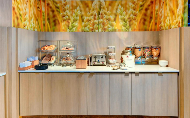 Fairfield Inn & Suites by Marriott Cape Cod Hyannis