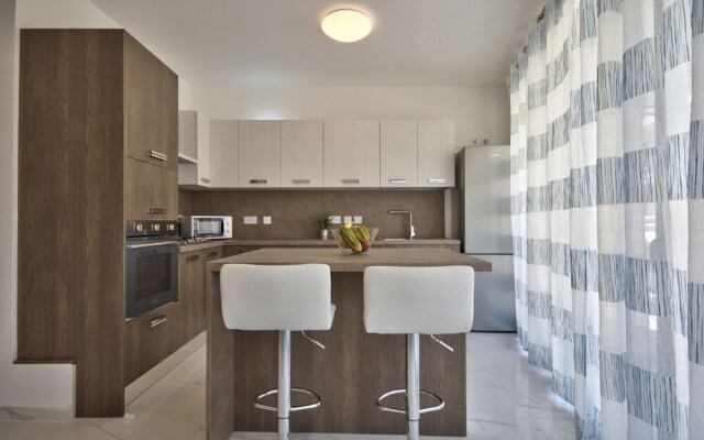 First Class Apartments Calleja by G&G