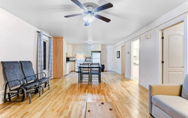 Beautiful 2 Bedroom Chalet