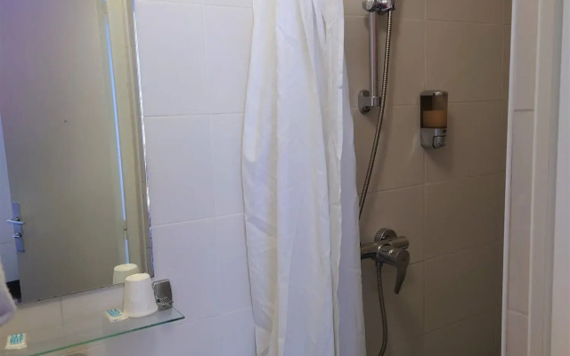 Tolbiac Hotel