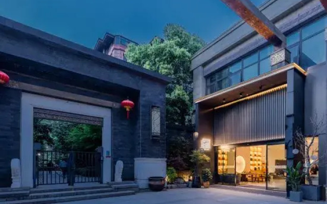 Floral Hotel·An instant hotel