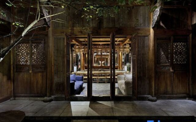 Sansheng Yizhai Hostel