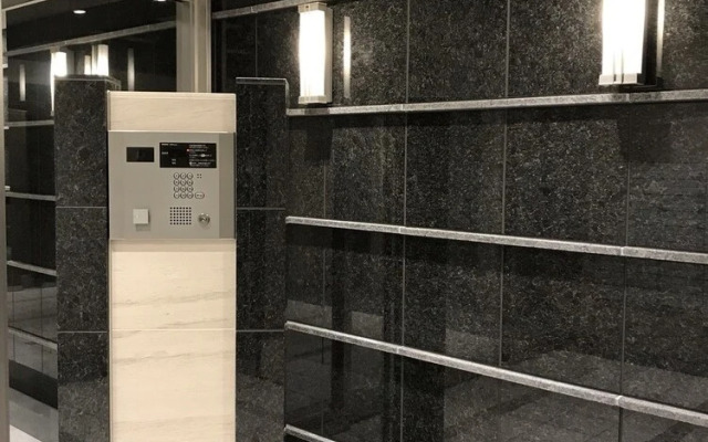 HR Front Regal Namba West