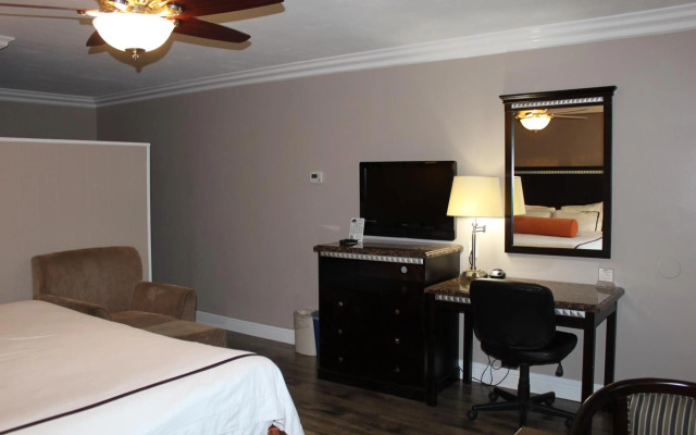 Travelodge by Wyndham Santa Maria