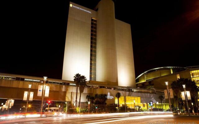 Sandton Sun & Towers