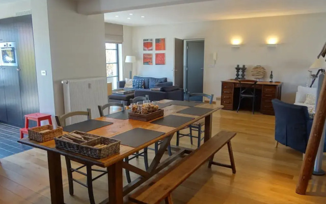 Bright Attic With Sea Breeze