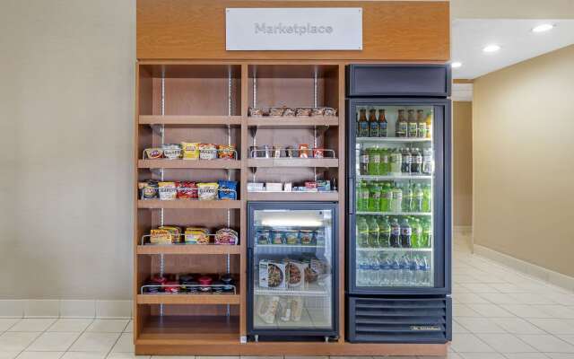 Comfort Suites Normal University area