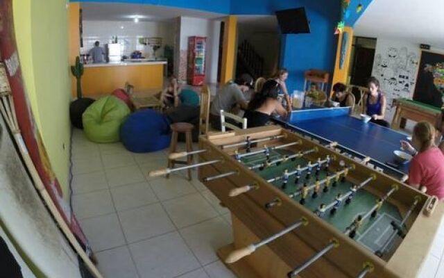 Frogs Surf Hostel Huanchaco