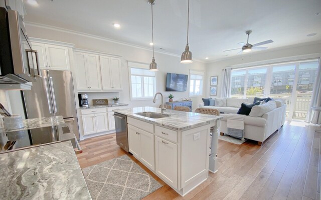 Beach Happy by Sea Scape Properties