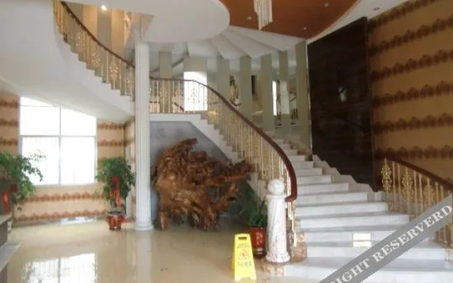 Shimao Sunshine Hotel (Qingliu Bus Station)