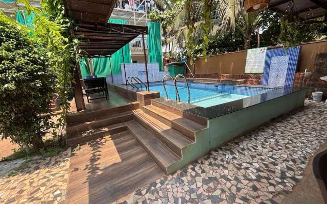 The Leisure Cave Arambol Goa