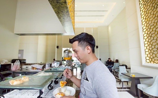 Grande Caribbean Resort - Sleeps 2