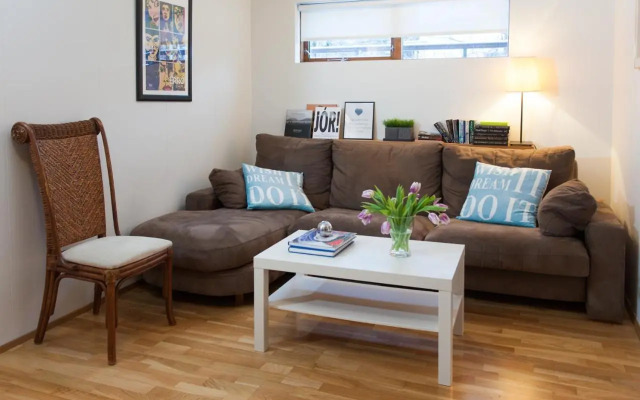 SKOLO Apartment