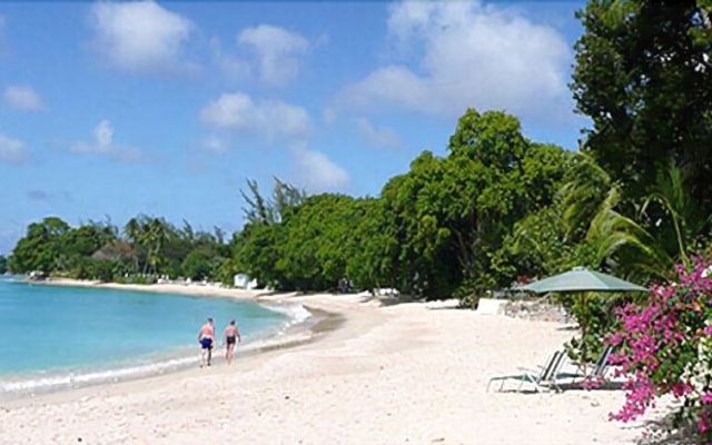 Emerald Beach 4 - Villa Plumbago in Gibbes, Barbados from 554$, photos, reviews - zenhotels.com