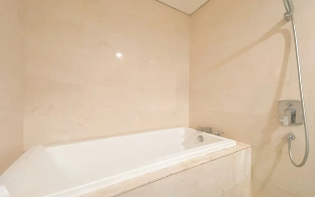Nice and Comfy 2BR Apartment at Ciputra World 2