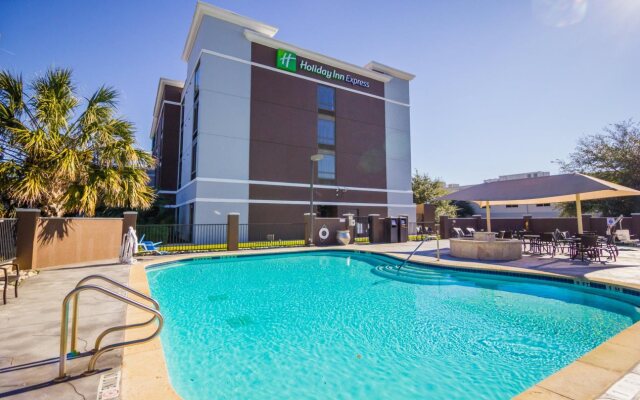 Atwell Suites Austin Airport by IHG