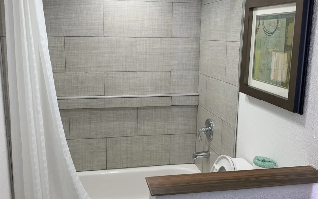 Lx Hotel, BW Signature Collection By Best Western