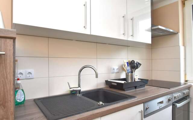 Apartment With Private Terrace