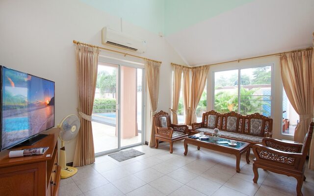 Jomtien Summertime Villa B - 3 Bedroom