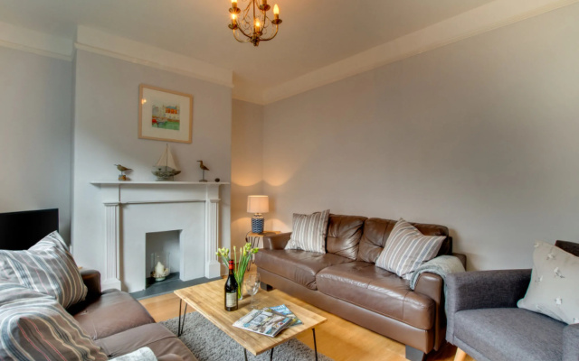 Holiday Home Nether Terrace