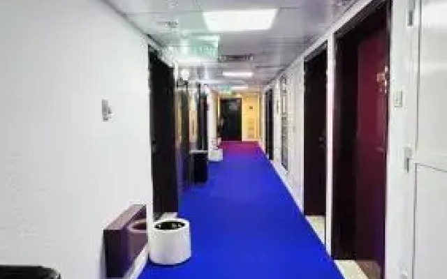 Royal Prince Hotel