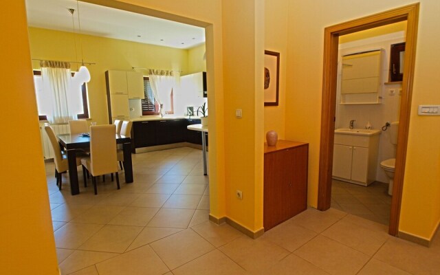 Apartments Milio 1105