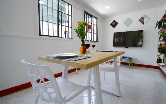 Poblado Park Guest House