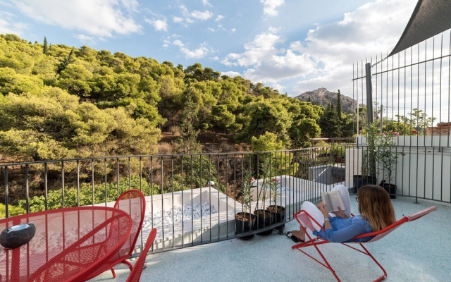 Zoia The Hill 8 Athens City Center