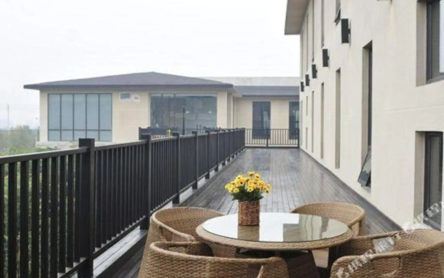 Shuiyu Hot Spring Holiday Hotel
